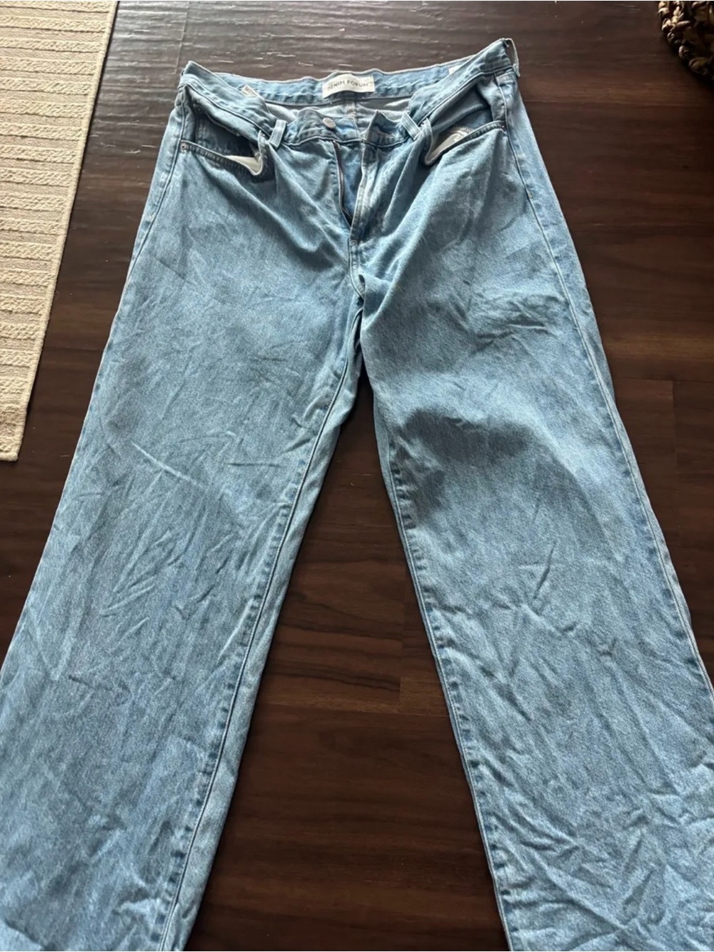 Aritizia - Denim Forum Jeans